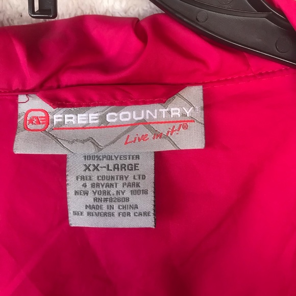 Free Country light weight but very warm, pink jacket, 2XL - Picture 5 of 6